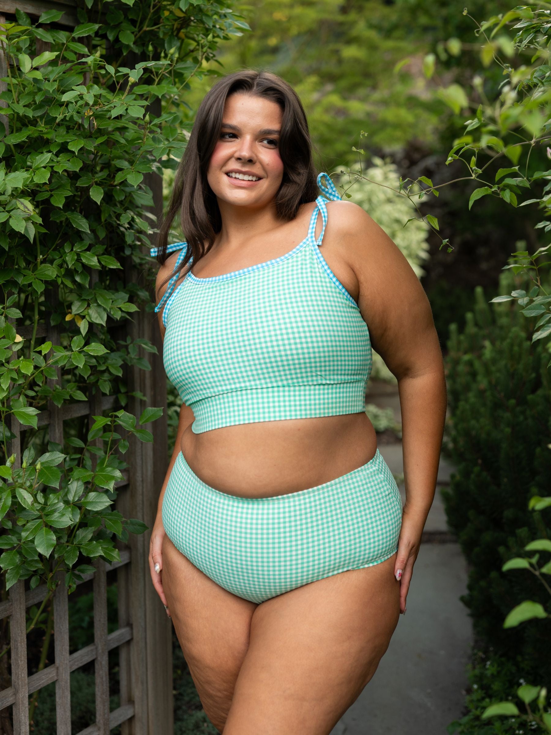 Green Seersucker Shoulder-Tie Crop Top