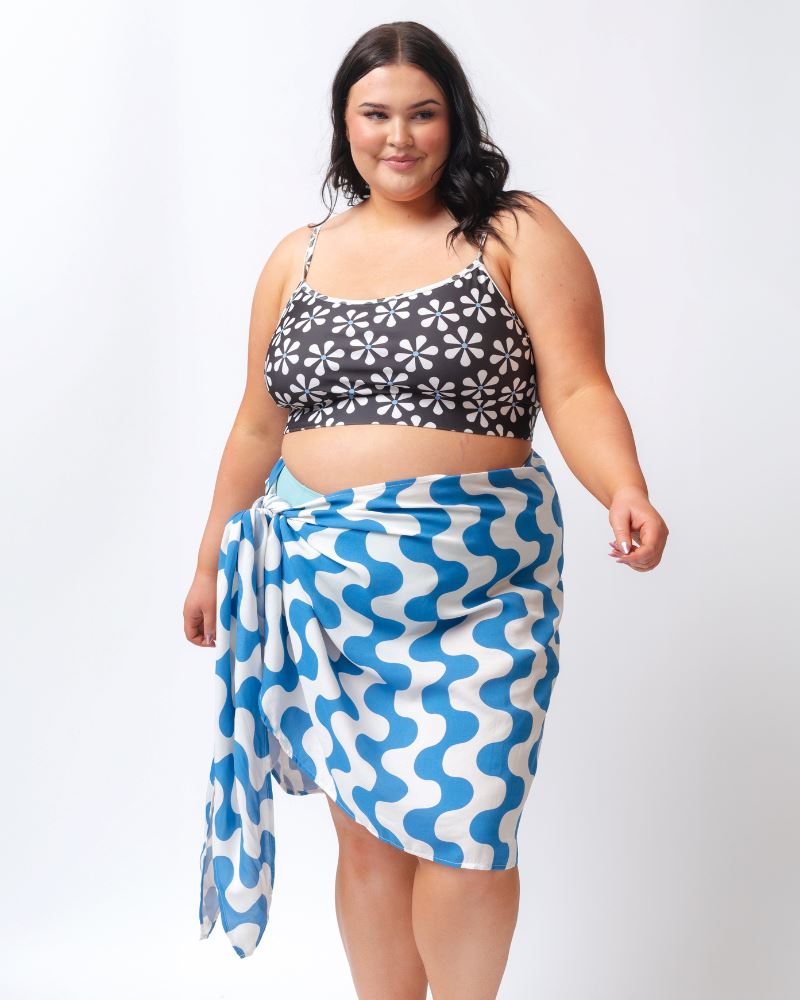 Waves Sarong