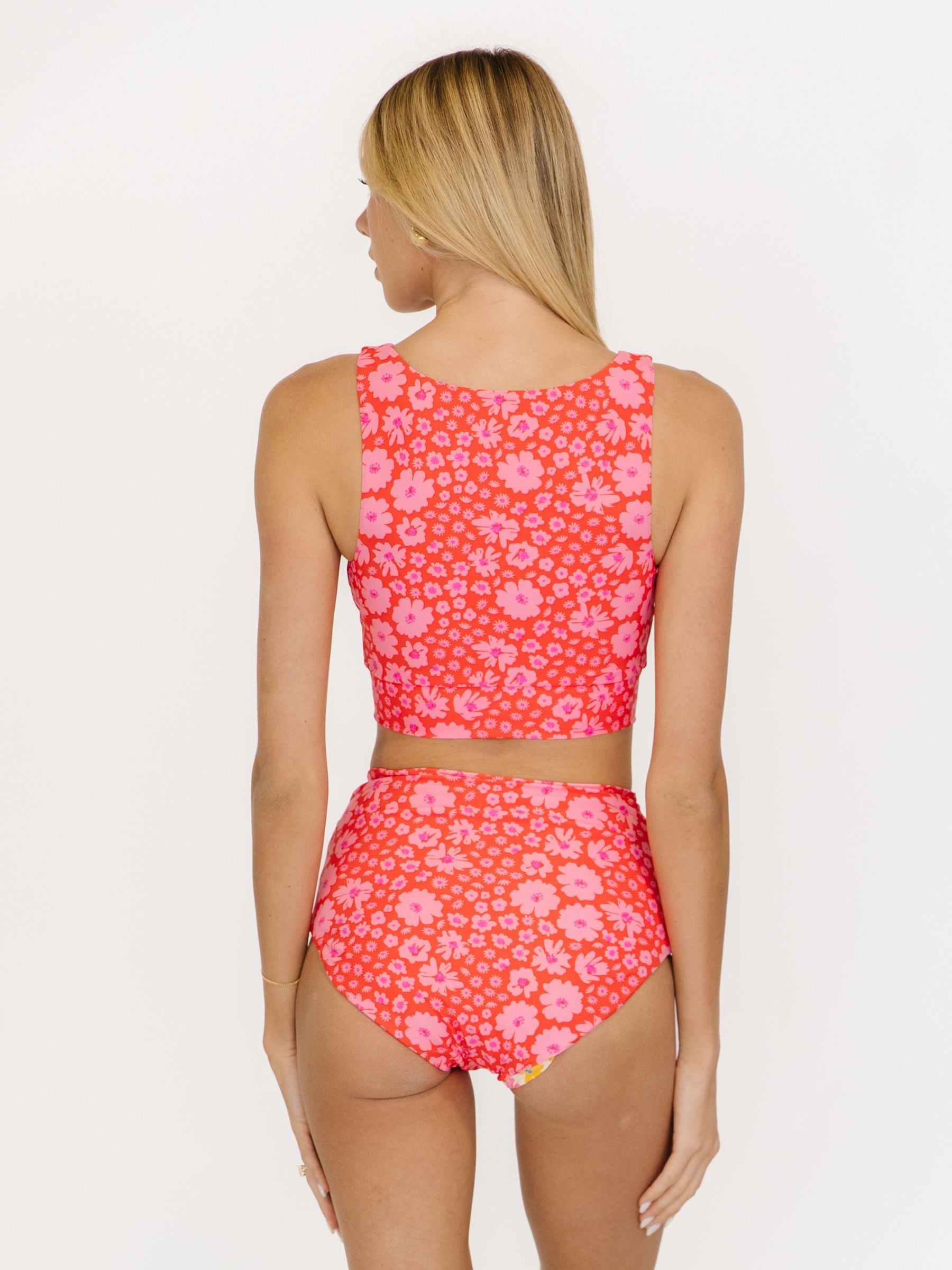 Scattered Floral Knotted Crop Top